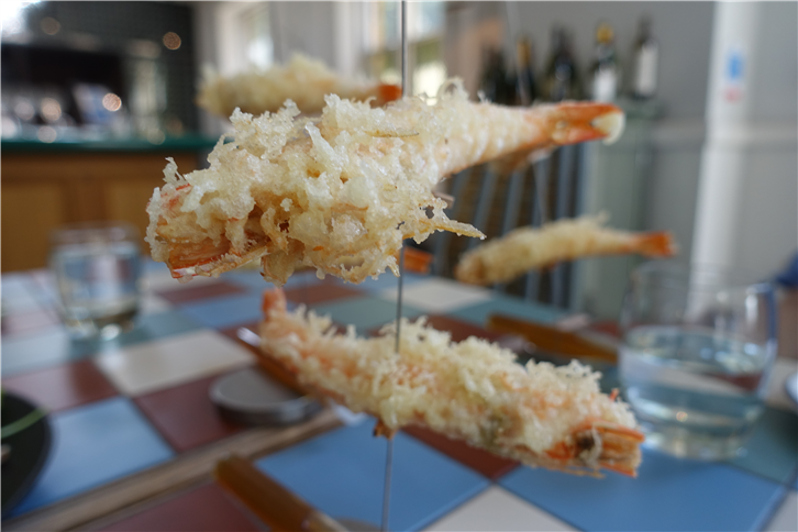 yashin-ocean-house 5472 prawn tempura-crop-v2.jpg
